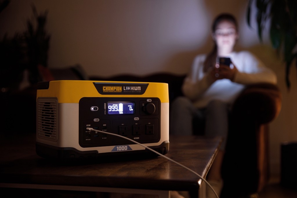 🌧️ #HurricaneSeason is here. Stay powered when it matters most.
A Champion generator or power stations keeps essentials running when the grid goes down.
⁠
Stay safe, stay powered. 💡⁠
⁠
Learn more: bit.ly/4529va6
⁠
#PoweringYourLife⁠