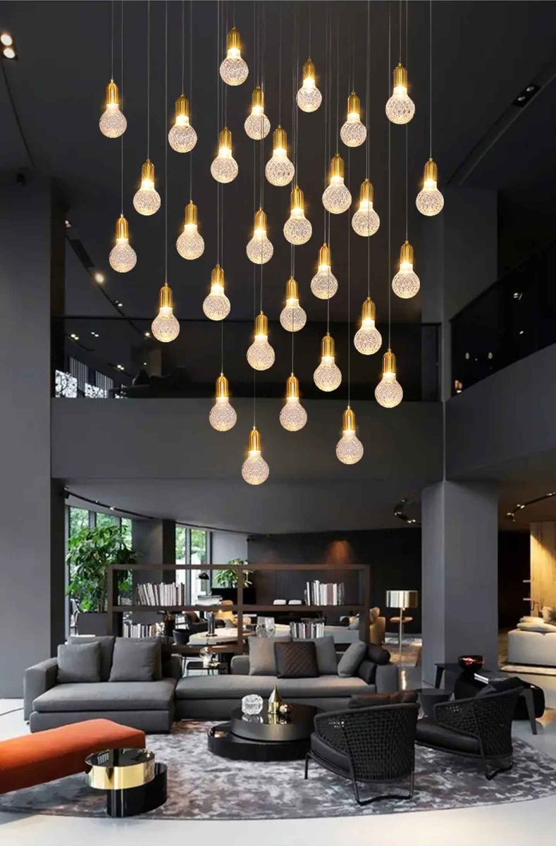 Reflectlighting's tweet photo. Jauregui Mckee Gold Staircase Chandelier

Model Number: 9208

#reflectlighting #goldlight #chandelier #aafko #eolia
#Pearl #lighting #light #lightingfixture #hotel
#weddinghall #hotel https://t.co/2dXYMgP05O