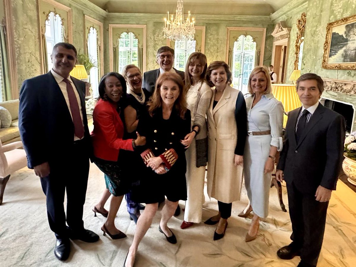 Josefa Gonzalez Blanco (she-her) (@josefagbom) on Twitter photo Thrilled to have attended a farewell reception hosted by H.E. Warren A. Stephens and Mrs. Harriet C. Stephens <a href="/USAmbUK/">Ambassador Warren Stephens</a> 🇺🇸 in honour of <a href="/USAinUK/">U.S. Embassy London</a>’s Deputy Chief of Mission Matthew Palmer and Dr. Danica Palmer.
Thank you, Ambassador Stephens, for the kind invitation and warm Thrilled to have attended a farewell reception hosted by H.E. Warren A. Stephens and Mrs. Harriet C. Stephens <a href="/USAmbUK/">Ambassador Warren Stephens</a> 🇺🇸 in honour of <a href="/USAinUK/">U.S. Embassy London</a>’s Deputy Chief of Mission Matthew Palmer and Dr. Danica Palmer.
Thank you, Ambassador Stephens, for the kind invitation and warm