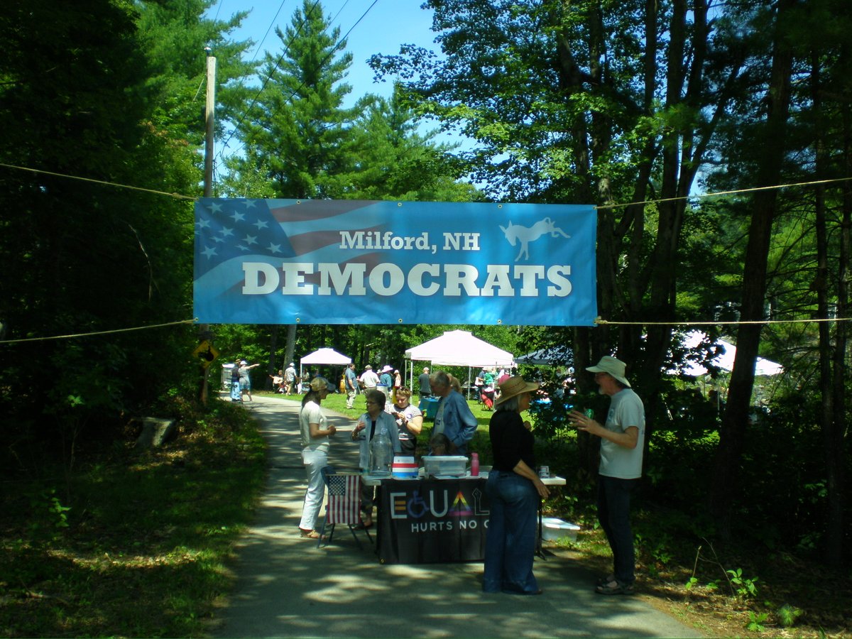 ChrisPappasNH's tweet image. It was great to join the Milford Democrats at their annual cookout.
I’m inspired by everyone who showed up to get organized. I'll continue to show up, to listen, and to always put New Hampshire first.