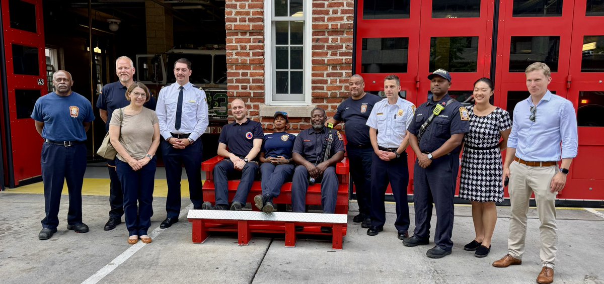 dcfireems's tweet image. Special Operations Deputy Chief Mitch Kannry and Hazmat Lt. Vinu Kurian explained our hazmat operations to a contingent of hazmat experts from Germany here in the US sponsored by @fema. Always a pleasure to host visitors and exchange ideas. #DCsBravest