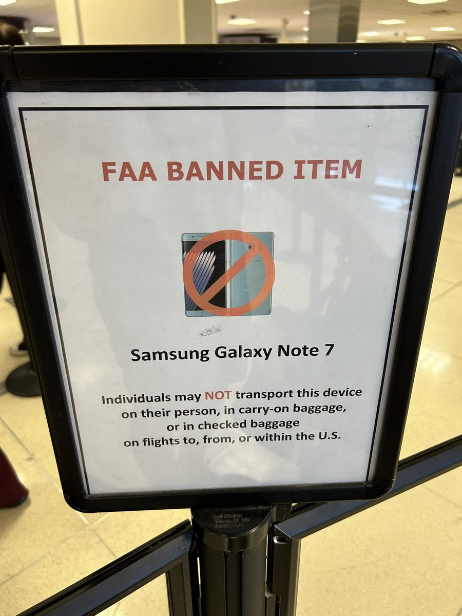 BlackLabelAdvsr's tweet image. What did the Samsung Galaxy Note do to the TSA?