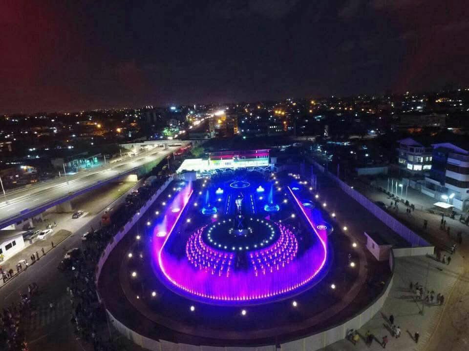 DrAmoakohene's tweet image. Yesterday I went through Dubai and the only question I asked myself was what actually happened to Ghana between 2016 & 2024 ?