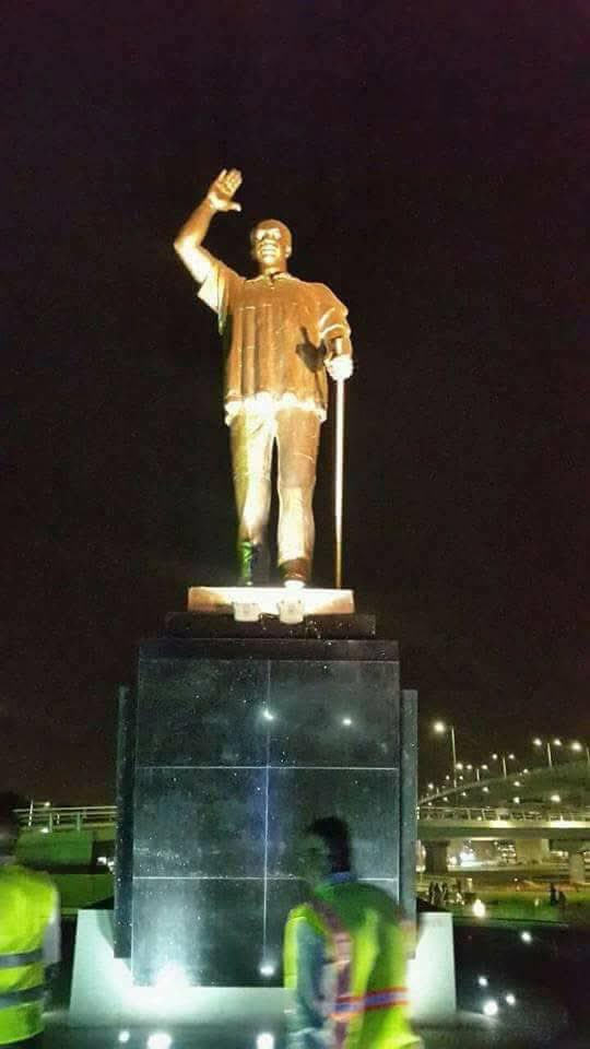 DrAmoakohene's tweet image. Yesterday I went through Dubai and the only question I asked myself was what actually happened to Ghana between 2016 & 2024 ?