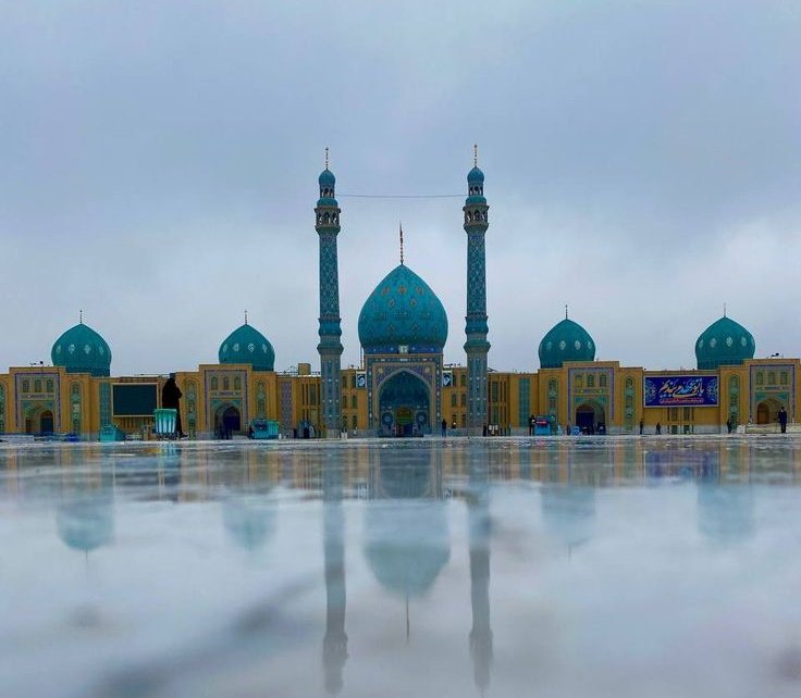 Banoo_omreh's tweet image. ای آمدنت مبدا تاریخ تعزل
تأخیر تو بر هم زده تنظیم جهان را...💔
اللَّهُمَّ عَجِّلْ لِوَلِیِّكَ الْفَرَجَ بِحَقِّ الْحُسَیْنِ عَلَیْهِ السَّلَامُ