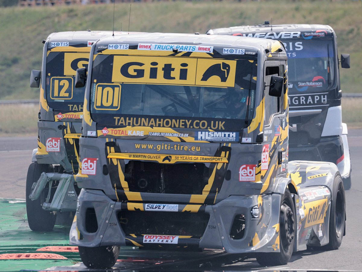 captaindry's tweet photo. British Truck Racing Championship 

#trucks #truckracing #Motorsport #motorsportphotography #thruxtonracecircuit https://t.co/BtJQsjKrvD