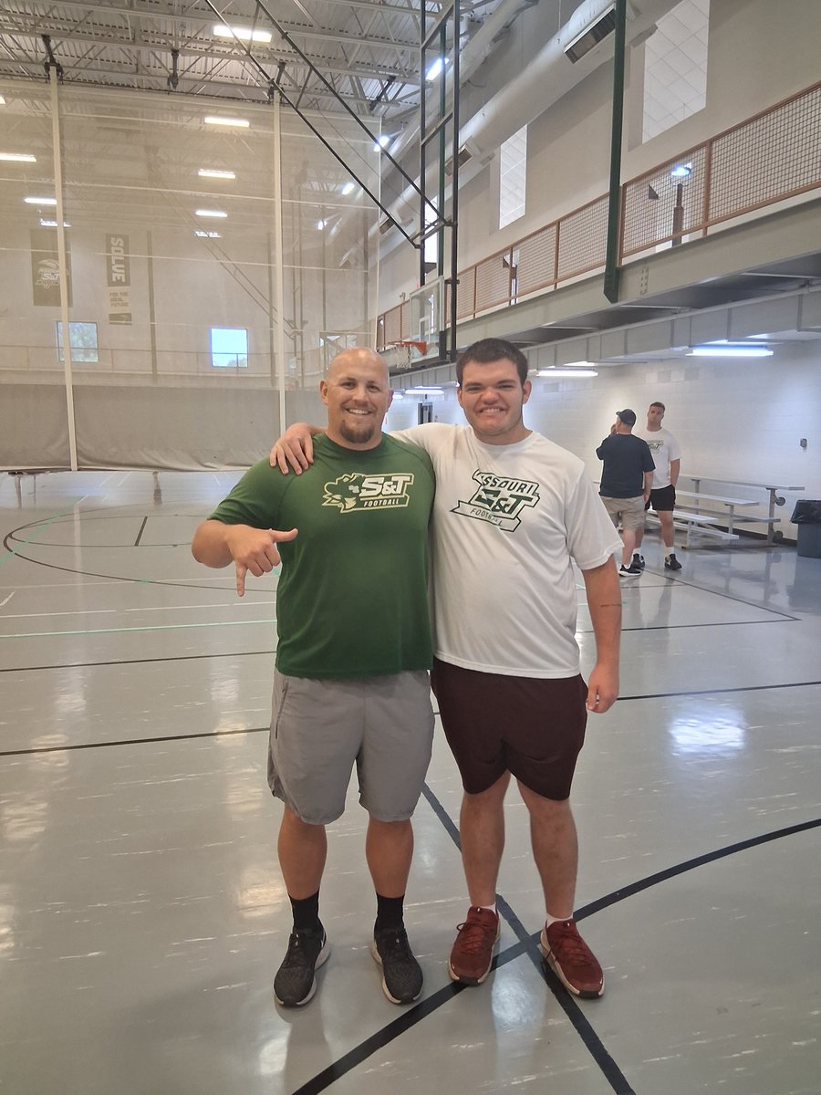 Had a great day up in missouri at Missouri S&amp;T. I am extremely grateful to Coach Watts for sending me an invite.#PickAxeTakeNames <a href="/Miners_FB/">S&T Football</a>