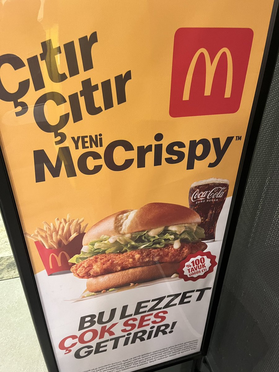 sezaiicyuz's tweet photo. @McDonaldsTR resme bak gelen yemeğe bak. Böyle kandırıyorlar bizleri. @ticaret https://t.co/dh5DvAaZ2s
