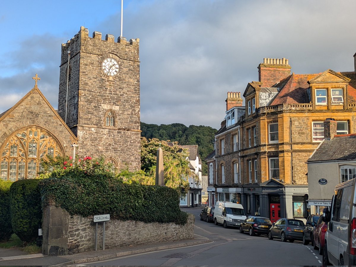 __LeftistVegan's tweet image. Lynton &amp;amp; Lynmouth North Devon 😊