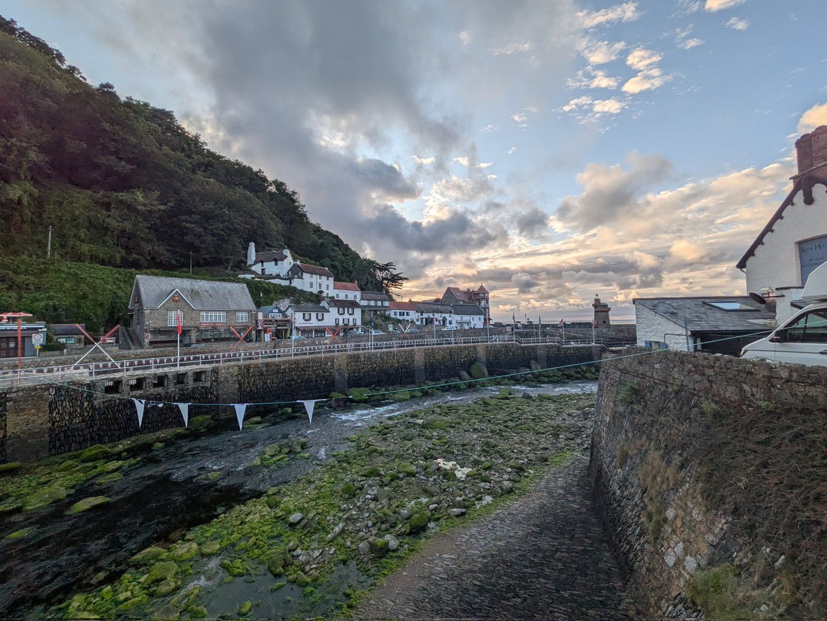 __LeftistVegan's tweet image. Lynton &amp;amp; Lynmouth North Devon 😊