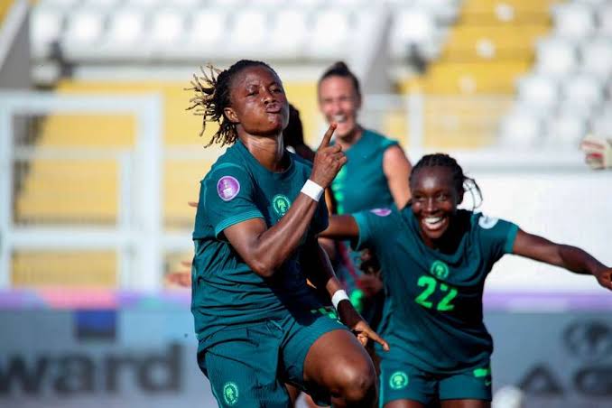 Nigeria Edge South Africa in WAFCON Thriller

Nigeria secured a dramatic 2-1 victory over South Africa in the Women's Africa Cup of Nations (WAFCON).Both teams created multiple chances in a fiercely contested match,but it was Nigeria who found the winner in the extra time minutes