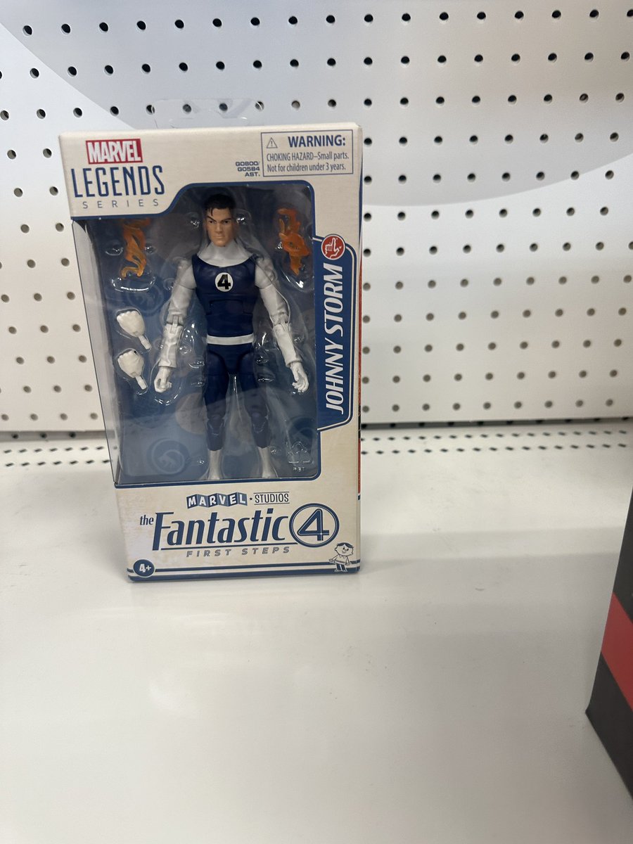 Nandough214's tweet image. Literally ran through this place. Lotsa new stuff and a bonus figure swap!
