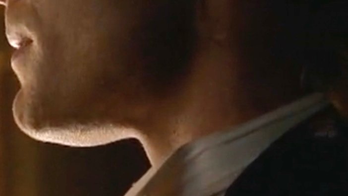 thisredwine's tweet image. i'm trying to tweet this in a way that isn't objectifying and failing miserably but here are all of lestat's scars that we've seen so far