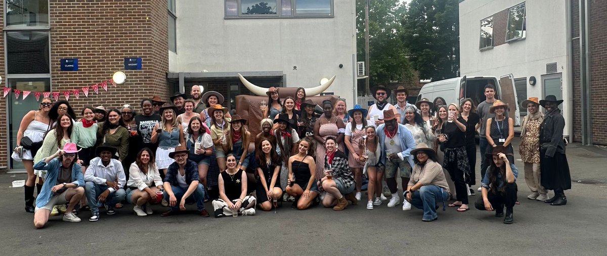 Juli Ryzop tweet media