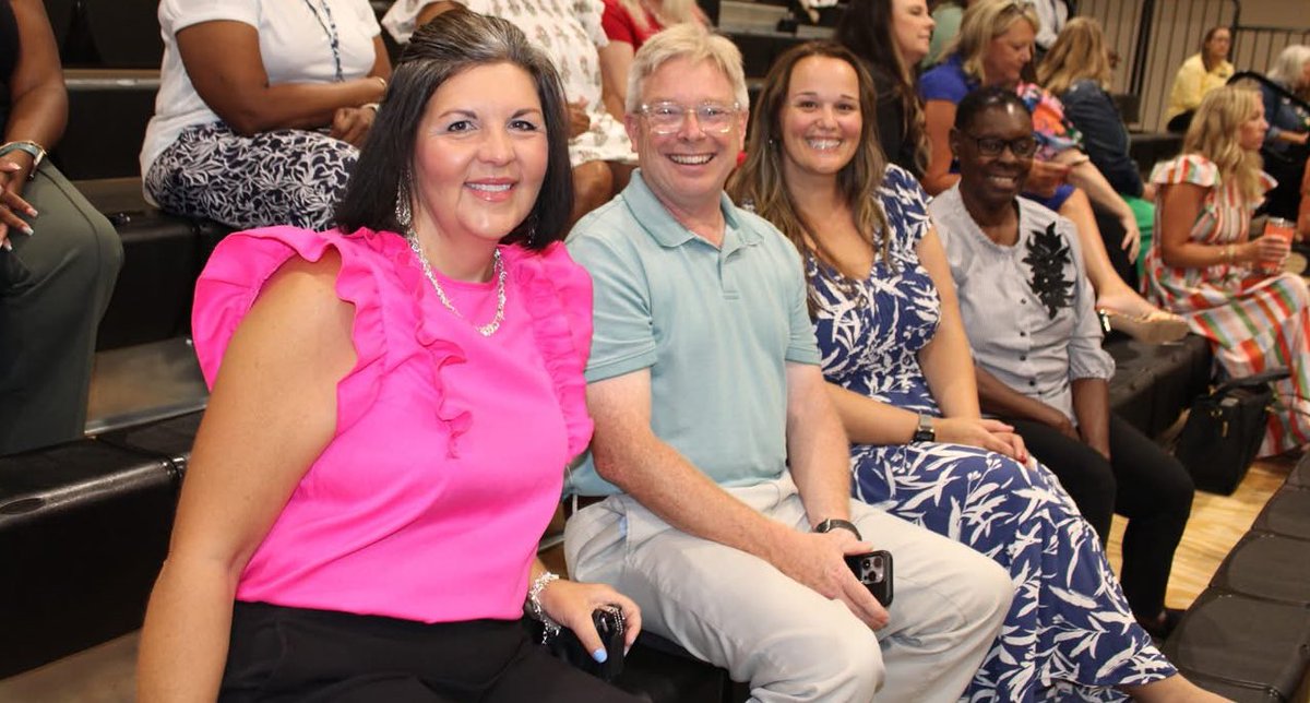 peachschools's tweet image. Peach County Schools Opening Session 2025-26
"What Matters Most"
We were excited to welcome back our amazing faculty and staff this morning at our Opening Session to kick off the new school year!
The morning was filled with fellowship, inspiration, and celebration—and we can’t…