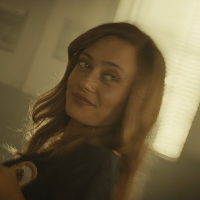 jackieshauna_au's tweet image. correct me if i’m wrong but isn’t this the first time she saw jackie since they ate her