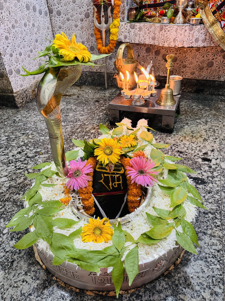 neelkanthtemple's tweet image. श्री नीलकंठ महादेव मंदिर की ओर से आप सभी भक्तों को शिव त्रियोदशी की हार्दिक बधाई शुभकामनाएं श्री नीलकंठ महादेव सदा कृपा करें जय श्री नीलकंठ महादेव जी