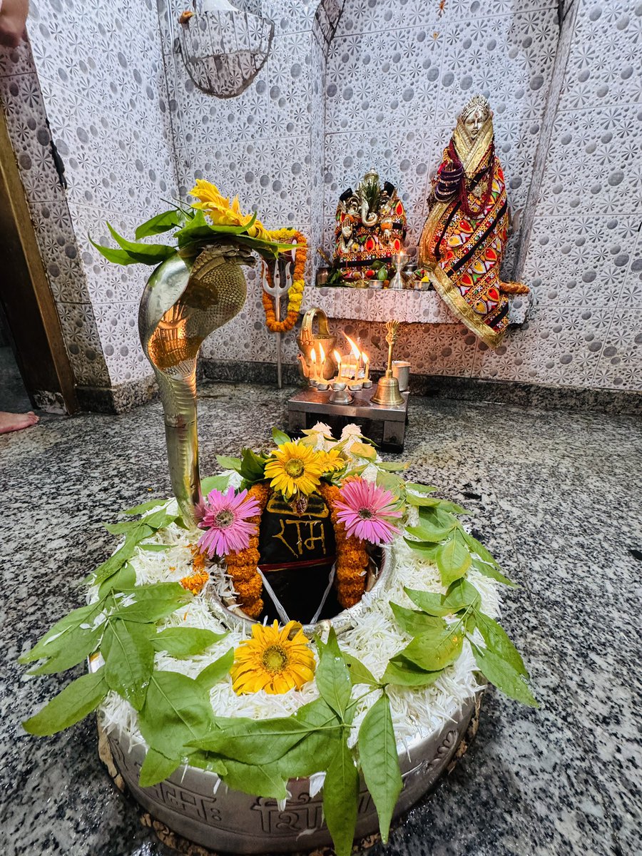 neelkanthtemple's tweet image. श्री नीलकंठ महादेव मंदिर की ओर से आप सभी भक्तों को शिव त्रियोदशी की हार्दिक बधाई शुभकामनाएं श्री नीलकंठ महादेव सदा कृपा करें जय श्री नीलकंठ महादेव जी