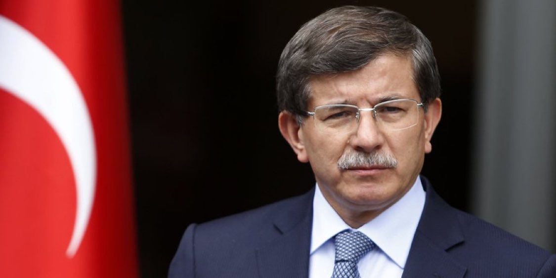 etkiIihaberr1's tweet image. Ahmet Davutoğlu:
"Gelecek Partisi en başından beri Erdoğan’ın hedefindeki ilk partidir."
