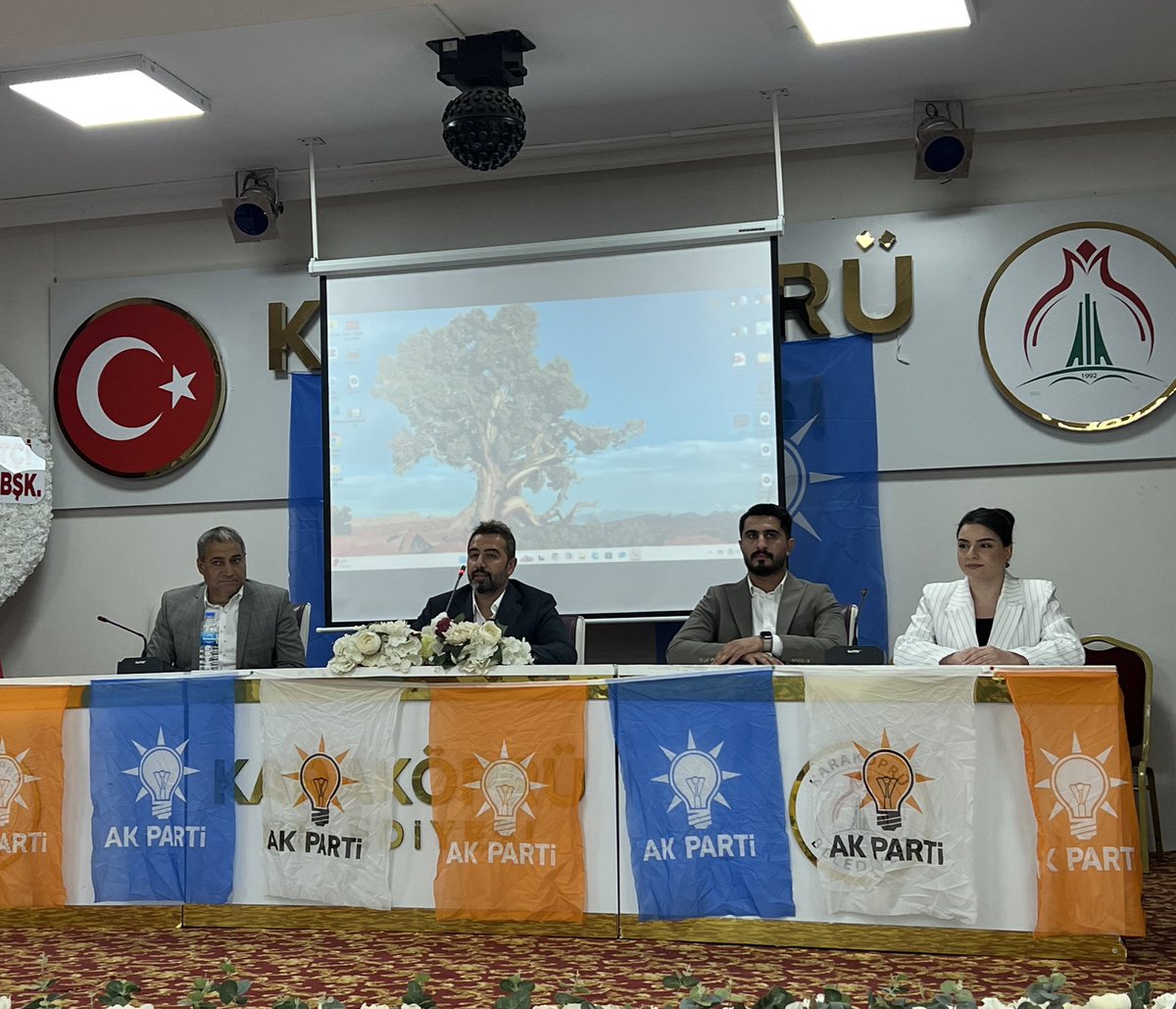 Makbulee_Oruc's tweet photo. ✨AK Parti Karaköprü İlçe Danışma Meclis Toplantımızı; Kadın Kolları olarak coşkulu, güçlü ve kenetlenmiş bir şekilde tamamladık.

Sayın Cumhurbaşkanımızın dediği gibi:

“Kadın elinin değdiği her yer güzelleşir, bereketlenir, güçlenir.”
Biz de Karaköprü’müzü, kadın eliyle daha da güzelleştirmek için sahadayız, hazırız, kararlıyız. İlçemizi hak ettiği hizmetle tekrar buluşturacağız.

💪Birlikte daha güçlüyüz, birlikte Türkiye Yüzyılı’na yürüyoruz!

#AKKadınlar #Karaköprü #DanışmaMeclisi #TürkiyeYüzyılı

@RTErdogan @bybekirbozdag @abuyukgumus @tugbaisikercan @tulaykaynarca  @GercekTekin @sevilcan8 @DndDndar @muallavarol @hakanaksu058 @farukaytek @avyusufbaser @doga_sivrikaya @akparti @AKKADINGM @milhamigunbegi @ZehraAy0663  @ProfDrDusak @AEminOnenOfis @HikmetBasak_63 @CYAZMAC @malicevheri @ibrahimeyyupogl @av_mfaruk @avorhancelik @FBozdag63 @akpartiurfa @akkadinsanlurfa @Karakopruak @akkadnKarakopru @akgenckarakopru