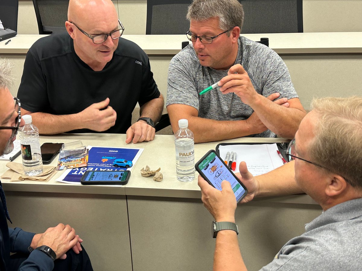 NVFC's tweet image. 🚗⚡ This past Saturday, firefighters in Bay City, MI, participated in an EV/AFV Incident Management: Safety and Response Techniques course taught by instructor Doug deBest.
Want to host an in-person training at your department?
👉 bit.ly/4jcHy2A