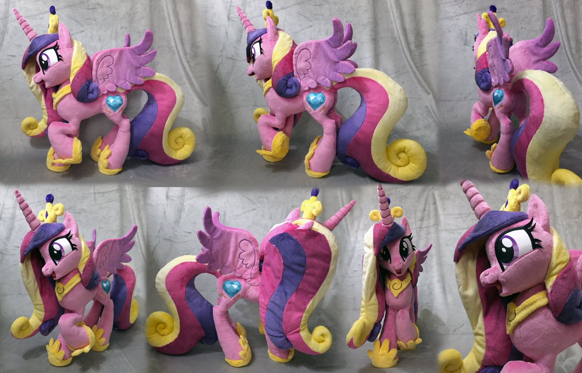 RBtheARTISAN's tweet image. These are some of my favorite pony plushies that I’ve made. It’s been like 6 years since I’ve been able to make any, but I have a Pinkie Pie in progress…
#MLP #MyLittlePony #mlpfim #PrincessCadence #Rarity #TwilightSparkle #DerpyHooves
⭐️ Like, Comment, Retweet, Follow RB! ⭐️