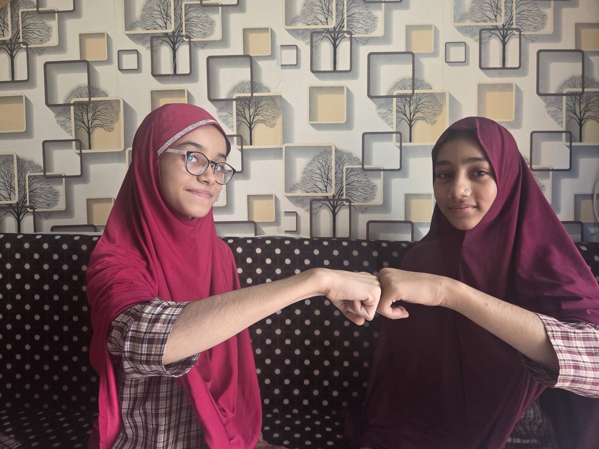 gullyclasses's tweet image. Interview with Girl Students Sufi Public School, a Partner School of Gully Classes Foundation, at Basni Belima by Abdul Munaf, Founder & Director of #GullyClassesFoundation.
#BasniBelima #Rajasthan #SufiSchool #India #GcfBasni #Gcfmumbai