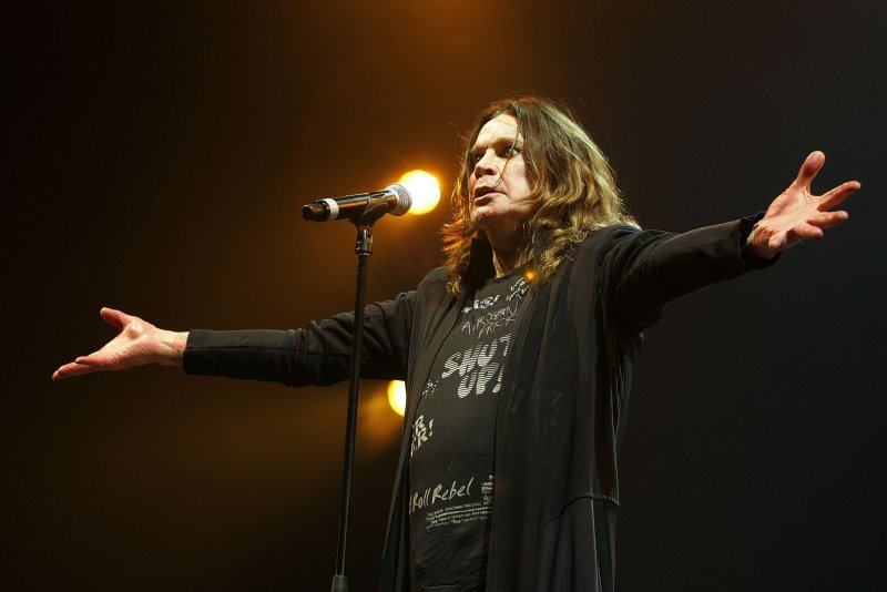 𝕶𝕸ä𝕹𝕽𝖎𝖋𝖋𝖘 (@kmanriffsmetal) on Twitter photo R.I.P🕯️⚰️🕯️
OZZY OSBOURNE 🇬🇧76
Mere days after BTTB, The Prince of Darkness has taken his final bow-leaving behind a legacy that reshaped the very soul of Heavy Metal. The world grew louder, darker, and more alive because of him. Long live the Madman!
<a href="/OzzyOsbourne/">Ozzy Osbourne</a> #RIP #KMäN R.I.P🕯️⚰️🕯️
OZZY OSBOURNE 🇬🇧76
Mere days after BTTB, The Prince of Darkness has taken his final bow-leaving behind a legacy that reshaped the very soul of Heavy Metal. The world grew louder, darker, and more alive because of him. Long live the Madman!
<a href="/OzzyOsbourne/">Ozzy Osbourne</a> #RIP #KMäN