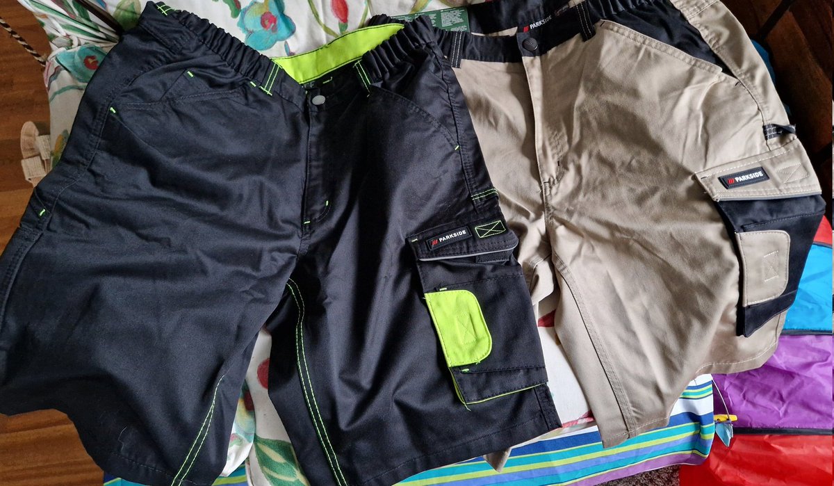 Timo Lehtovirta (@johtovirta) on Twitter photo Ostettiin kundin kanssa Lidlistä taas muotia. Halavalla saatiin, 9,99€
Vasaralenkki on pienempi kuin edellisissä.
##muoti <a href="/LidlSuomi/">Lidl Suomi</a> Ostettiin kundin kanssa Lidlistä taas muotia. Halavalla saatiin, 9,99€
Vasaralenkki on pienempi kuin edellisissä.
##muoti <a href="/LidlSuomi/">Lidl Suomi</a>