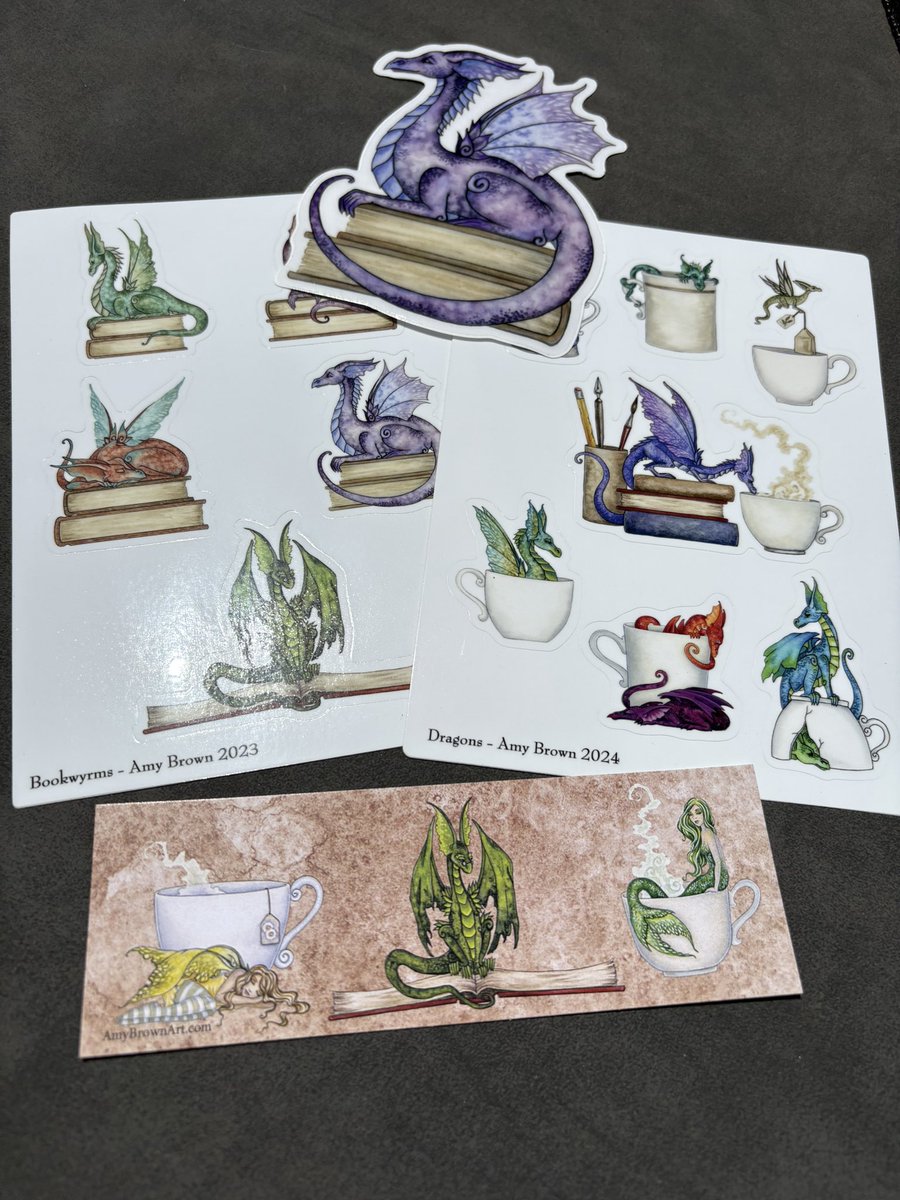 GoblinWriter's tweet image. Good idea to tidy up your office now and then. You never know when you’ll find dragon stickers that you forgot you ordered!