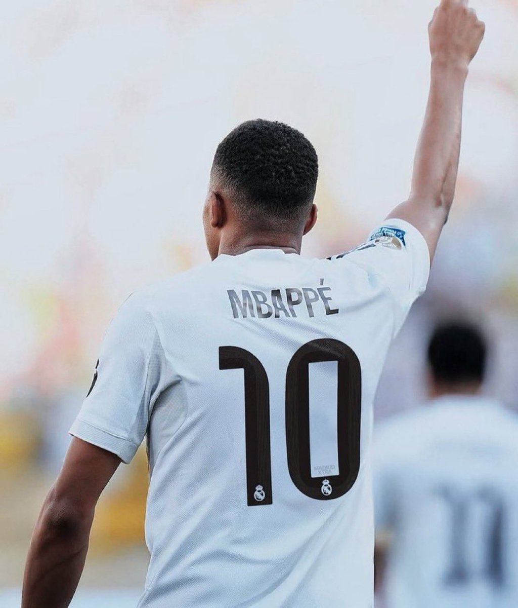 ProfRMFC's tweet photo. Mbappé doesn't deserve the no.10 jersey 😤 https://t.co/GPfosDAQzv