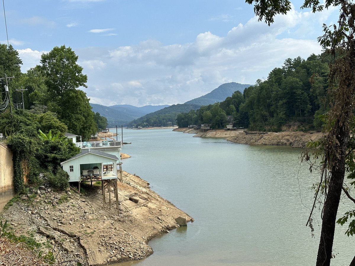 ReubenJones1's tweet image. I’m back in North Carolina for a reporting trip this week.
Stories coming in the next few weeks. @SpecNews1CLT