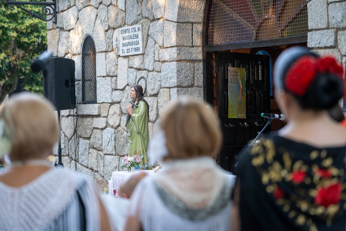 AytoColmenar's tweet image. 📷✝️ Fiestas del barrio de La Magdalena de #ColmenarViejo
⛪ ️Misa rociera en la Ermita de Santa María Magdalena
🎶 Colmenar Canta