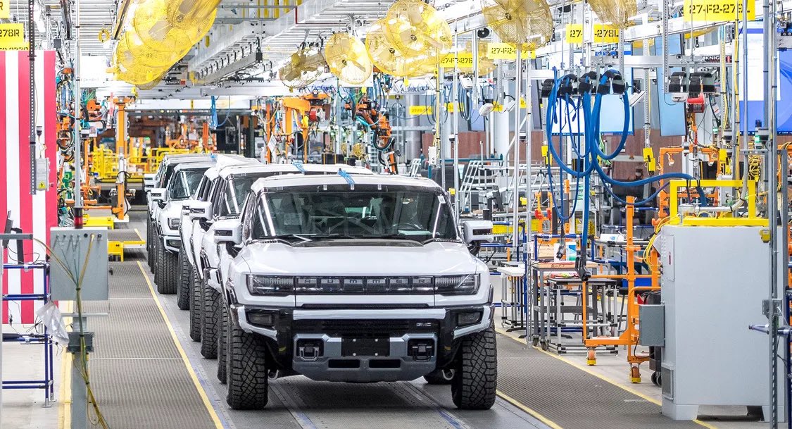 OJoelsen's tweet image. GM reported a $1.1 billion hit to its second-quarter earnings due to tariffs imposed by the Trump administration.
GM expects the tariff impact to worsen in the third quarter and has estimated a potential total impact of $4 billion to $5 billion for the full year.
Weren’t those…