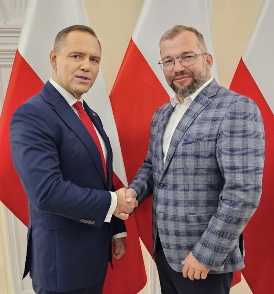 GrzegorzPuda's tweet image. Nasz Prezydent @NawrockiKn
#PociągPrawych #NormalnaPolska