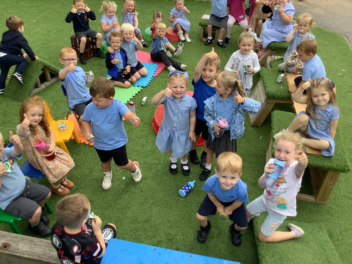Final snack time ❤️

#thattoprim_LittleHeartsPreschool❤️🧡💛💚🩵💙