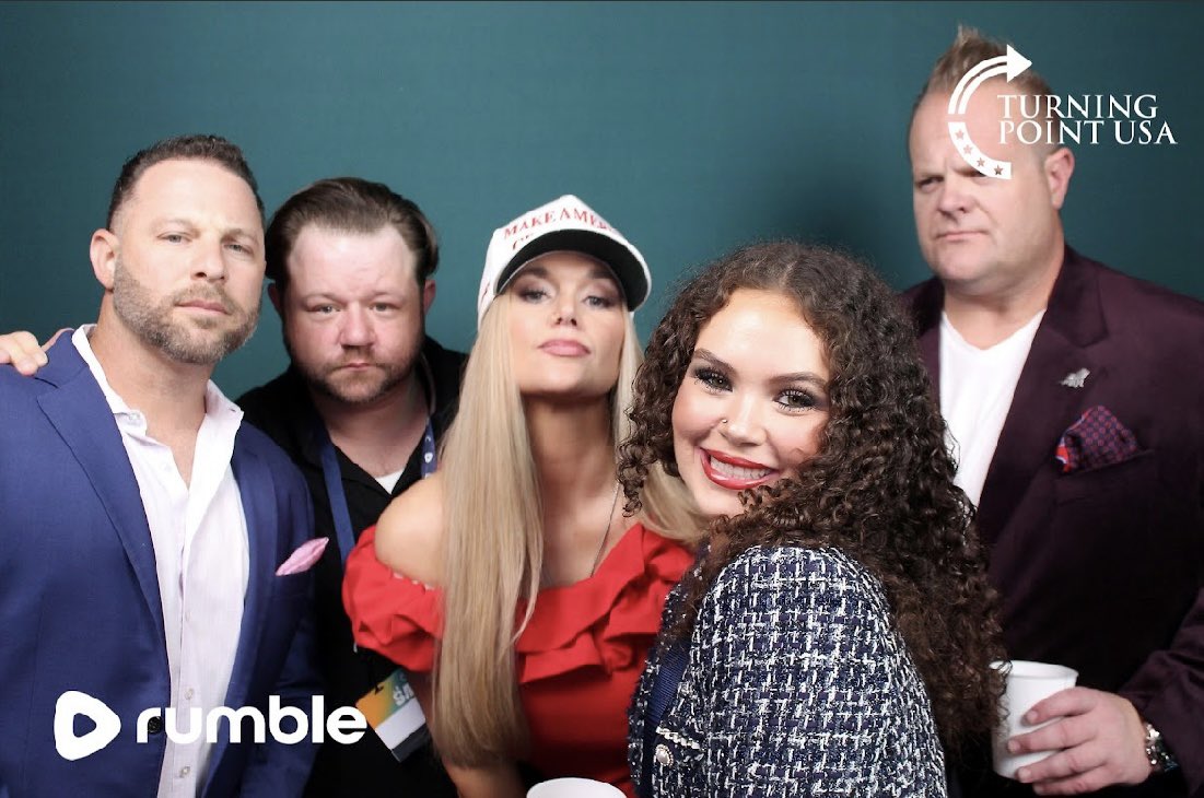 kevin_smith45's tweet image. Look at this crew!!! @DavidPollackUSA @patriot_savvy @ImFiredUp2