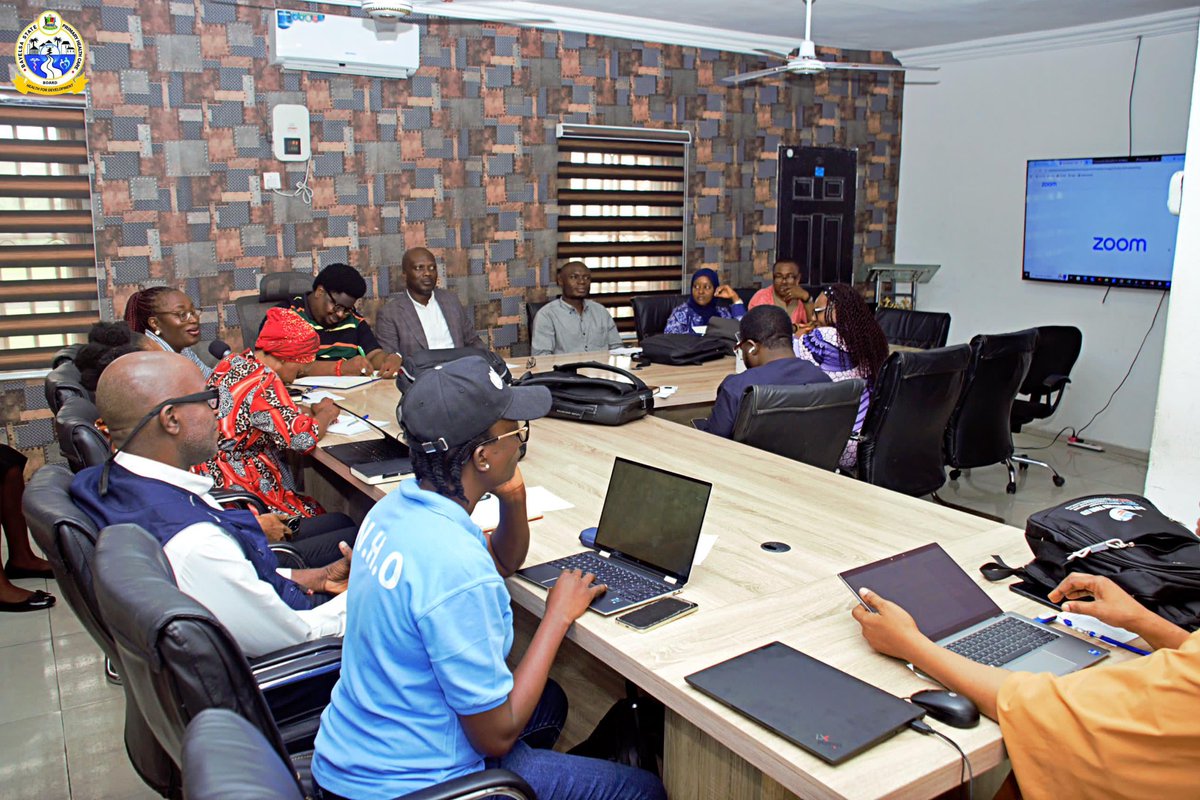 bysphcb's tweet image. Bayelsa State Government Strengthens Health Partnerships to Improve Primary Health Care delivery.

#bysphcb #bayelsastatehealthmatters 
#healthgistbybysphcb #bayelsastateprimaryhealthcareboard #partnerscoordinationmeeting #healthsystemstrenghening