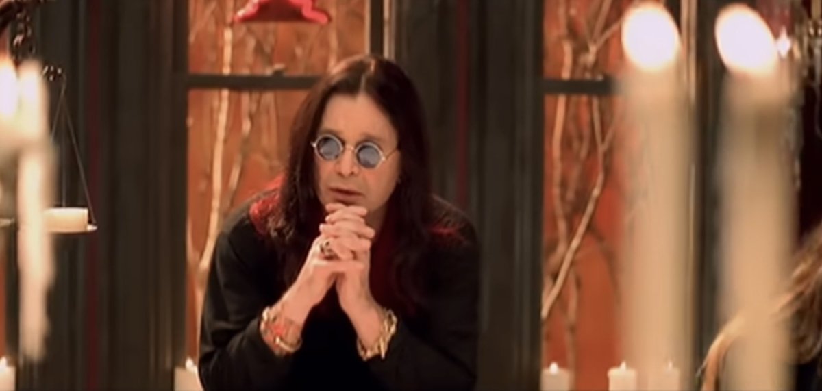 CWRoehl's tweet image. If only we could all just find serenity
It would be nice if we could live as one
When will all this anger, hate and bigotry be gone?
I′m just a dreamer
I dream my life away
Today
#OzzyOsbourneRIP 🖤🕯️🦇🙏😢