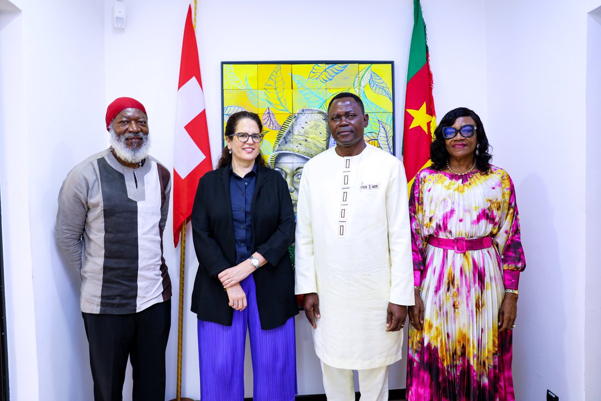 PNUDCameroun's tweet photo. Le RR du #PNUD🇨🇲, M. @ciowela, a rendu une visite de courtoisie à S.E. @NathalieKholi, Ambassadrice de Suisse au🇨🇲.
Au menu des échanges : le renforcement de la coopération entre le #PNUD et la #Suisse, le #PeaceBuildingFund dont la Suisse est l’un des principaux contributeurs. @NnKholina
#Développement #Partenariat