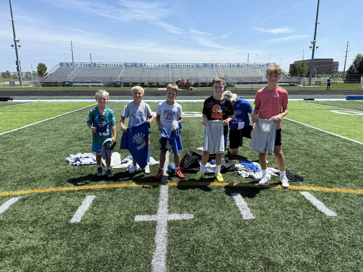 OlibFootball's tweet image. Camp Day 2 Champions ๐
- Agility
- Pushups
โ Throwing Accuracy
โ Growth Mindset