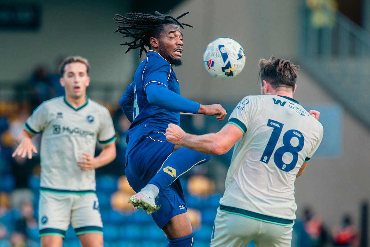 AFCWimbledon's tweet image. New signing Delano McCoy-Splatt getting his first taste of under the lights at Plough Lane.
#AFCW ๐ก๐ต