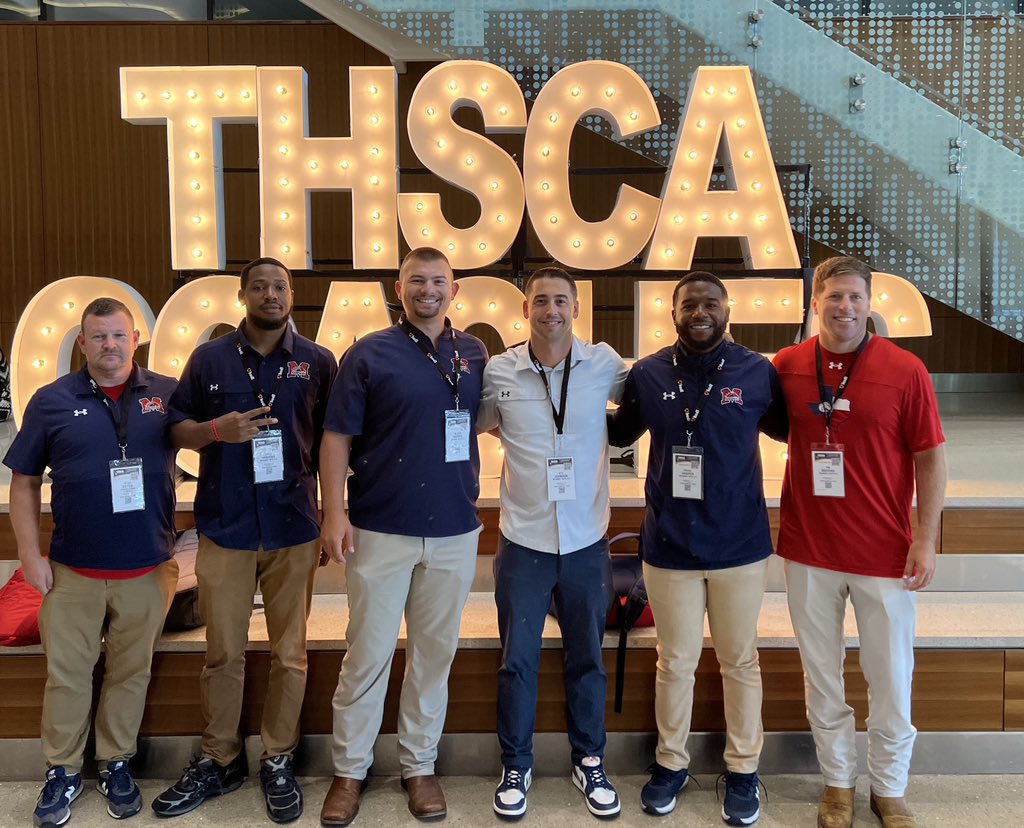 Great few days at the Texas High School Coaches Association Convention learning from and networking with the best of the best!

Coaches 🔒’d in and ready for the Fall!

Go Broncos! 

<a href="/THSCAcoaches/">THSCA</a> 

Let ‘em run 🐴🐎🐴🐎

#RECRUITBOYD | #BET