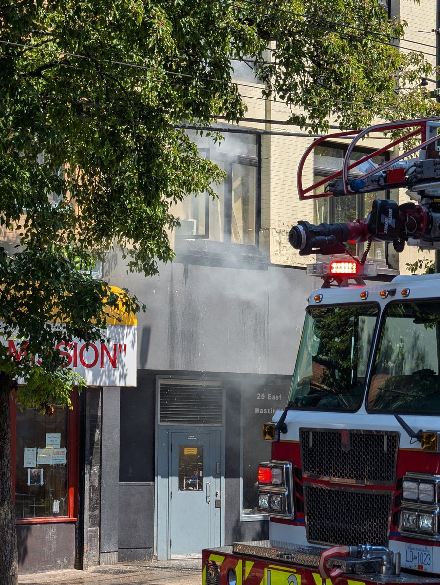 guyfelicella's tweet image. There is a fire in one of the rooms of the Dobson hotel. Hopefully everyone is okay.
