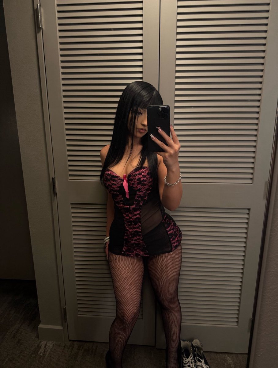 📸
