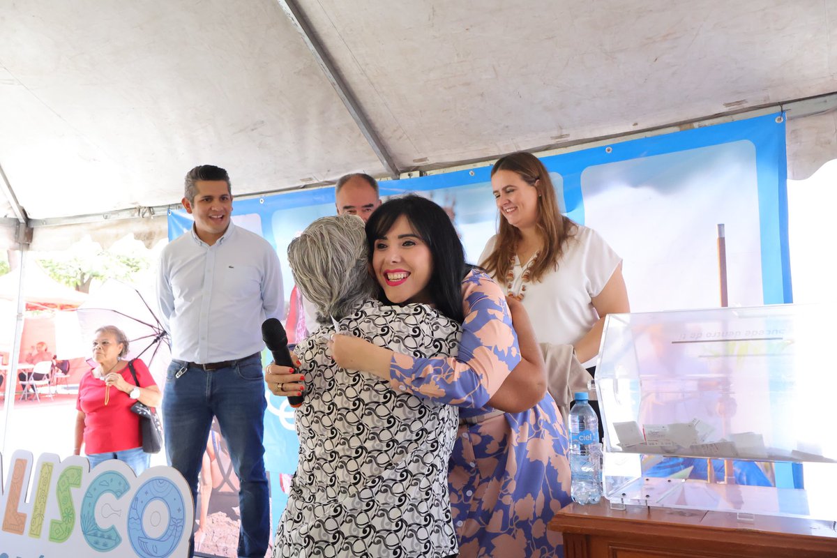 Me dio mucho gusto acompañar el sorteo de viajes gratuitos de verano 2025 por el interior del estado, organizado por la Secretaría de Turismo del Gobierno del Estado en coordinación con la Dirección de Turismo de Tonalá.

Este tipo de iniciativas acercan oportunidades de