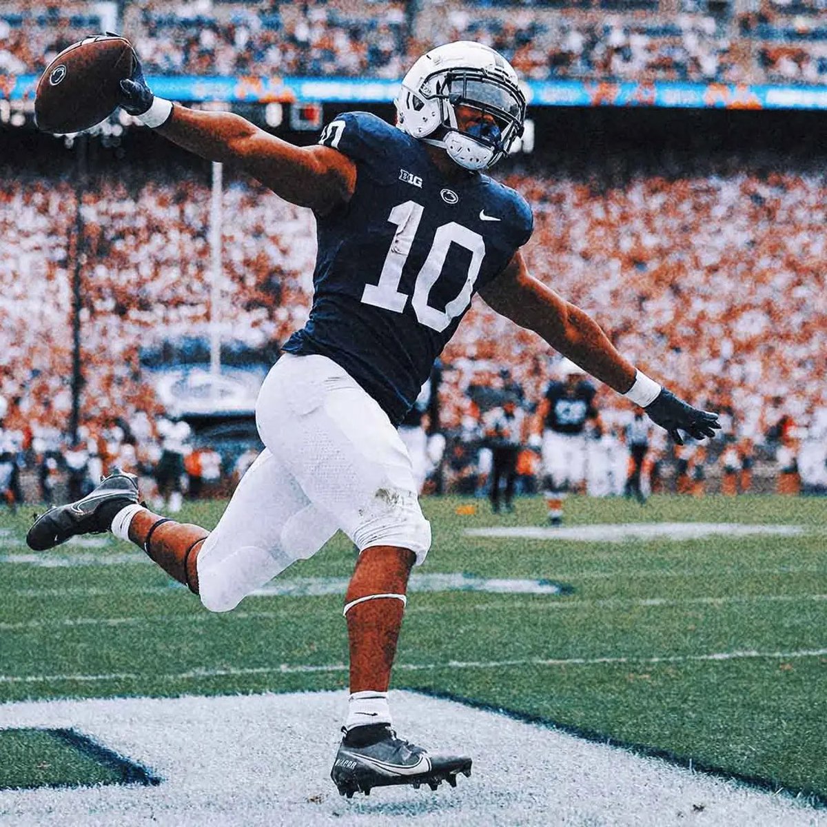 CFBLive247_'s tweet image. My top rated running back corps for this upcoming College Football season.
The Penn State Nittany Lions | BIG 10
Nic Singleton
Kaytron Allen
Cam Wallace
Corey Smith