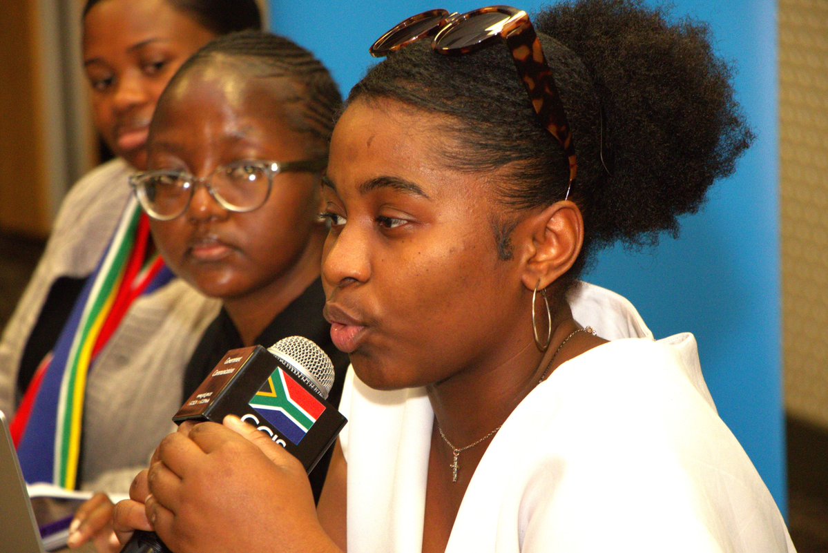 UNinSouthAfrica's tweet image. Youth climate champions agree that the #JustTransition is not just for South Africa🇿🇦 but for #Africa as a whole. We must craft an African-led narrative, advance together with our continent & ensure fairness, inclusion & sustainability for all. #ClimateAction