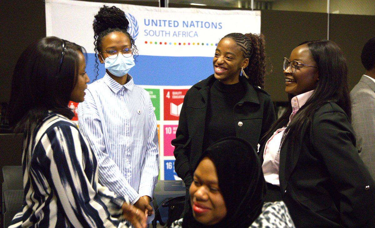 UNinSouthAfrica's tweet image. Youth climate champions agree that the #JustTransition is not just for South Africa🇿🇦 but for #Africa as a whole. We must craft an African-led narrative, advance together with our continent & ensure fairness, inclusion & sustainability for all. #ClimateAction