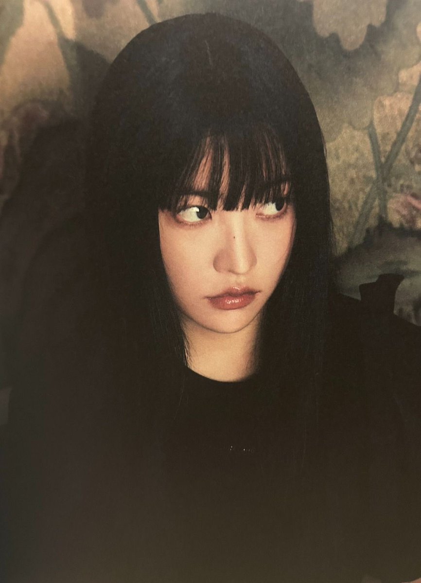 yerispic's tweet image. chill kill era was something else 😮‍💨

#YERI #예리 #KIMYERIM #김예림 #REDVELVET #레드벨벳